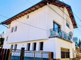 Къща за гости Ния