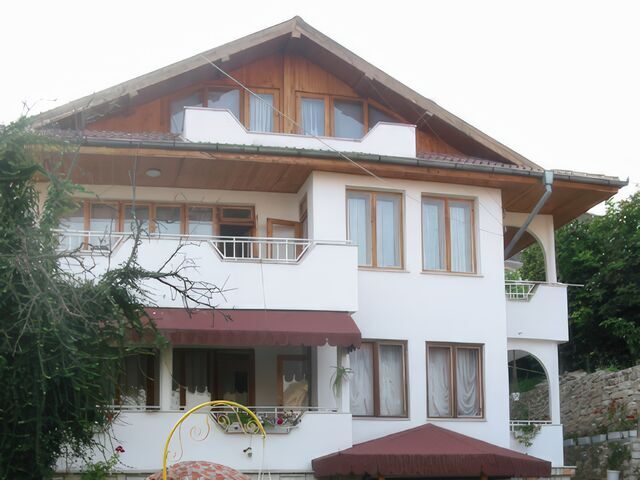 Отвори галерията