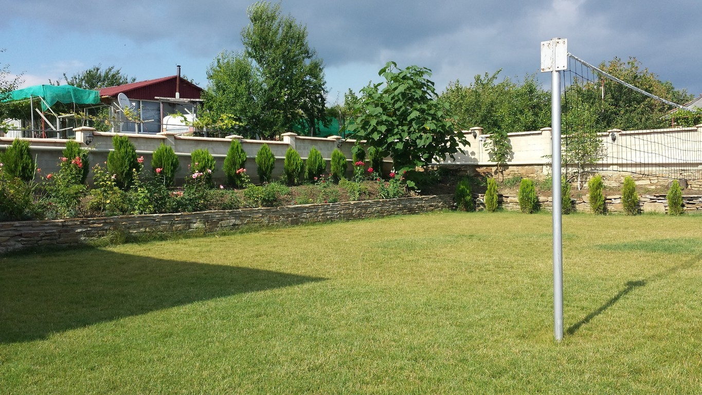 Къща за гости Сияние - село Ловец, Община Върбица