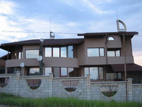 Villa  Kera