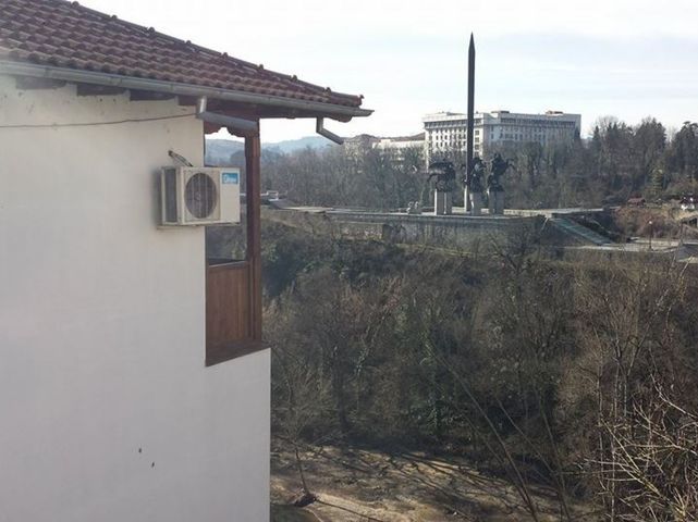 Отвори галерията
