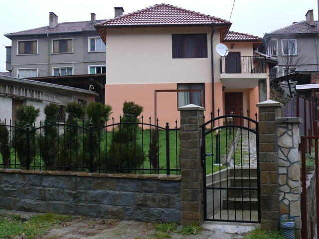 Open gallery