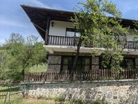 Къща за гости Добриновата къща