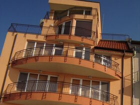 Family hotel Panoramni Mezoneti