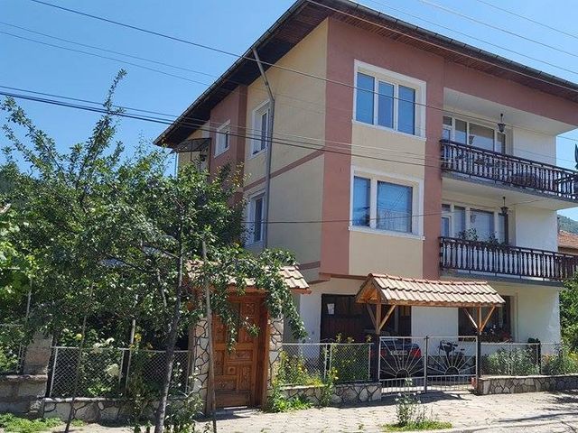 Отвори галерията