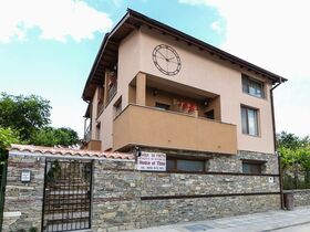 Къща за гости House of Time