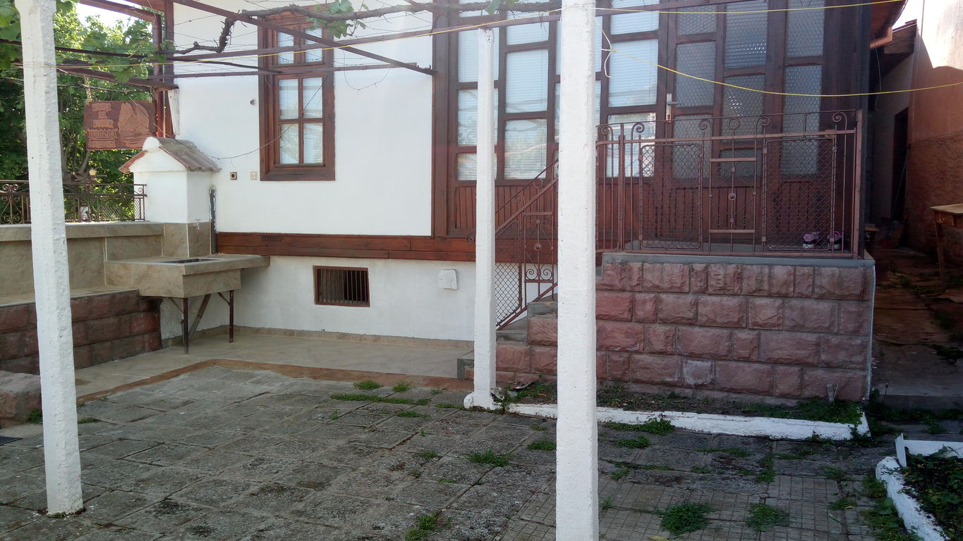 Къща за гости Извора - село Баня, Община Панагюрище