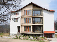 Guest house Troeruchitsa
