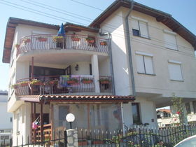 Guest house Yanakievi