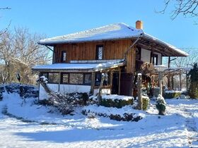 Къща за гости Мома Елена