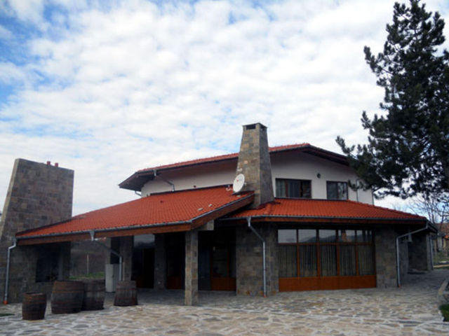 Open gallery