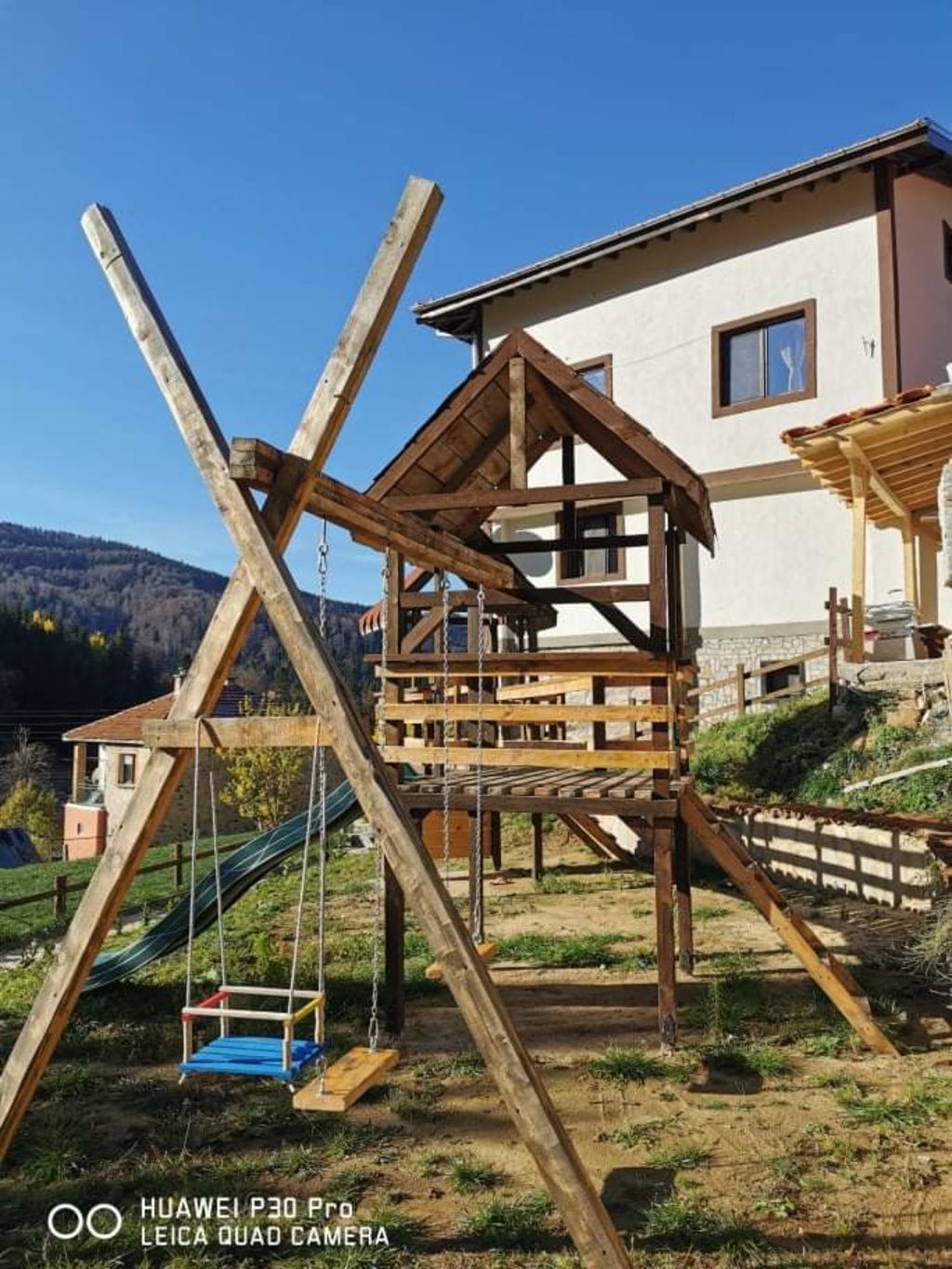 Къща за гости Възрожденски къщи - село Манастир, Община Лъки