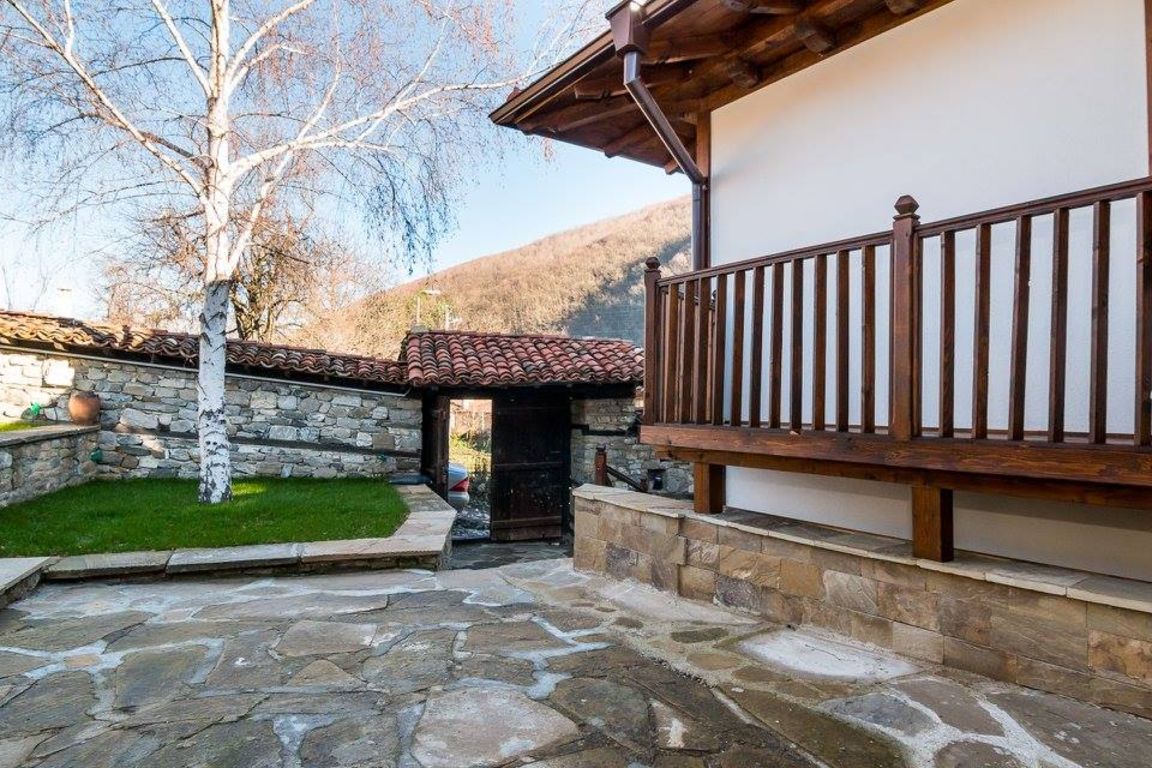 Къща за гости Ивановата къща - село Ичера, Община Сливен