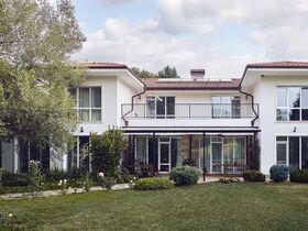 Вилла Casa Apriltsi