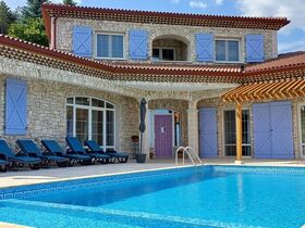 Вила Лавандин