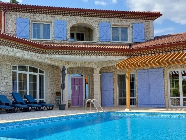 Отвори галерията