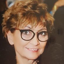 Екатерина Костова