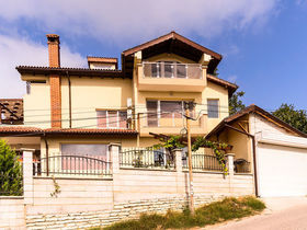 Villa Reni