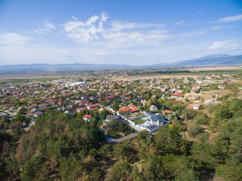 Вила Франк - село Енина, Община Казанлък