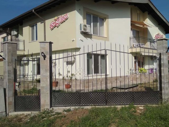 Отвори галерията