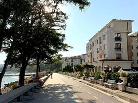 Апартамент под наем Поемия