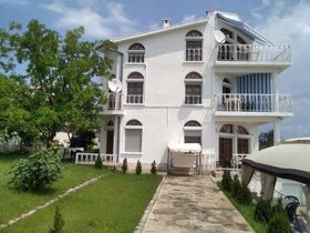 Villa for rent Gergana