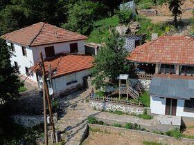 Вила под наем Моллови