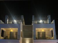 Апартаменти Houses Paralia Ofryniou