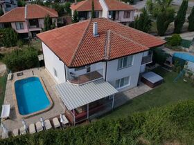Villa Meraki