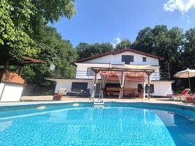 Гостевой дом На Искъра