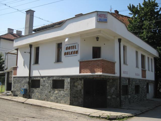 Open gallery