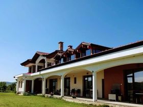 Къща под наем Христови