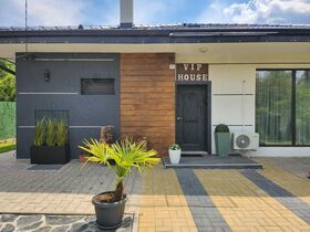 House for rent Vip House