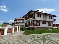 Guest house Ivanini Kashti