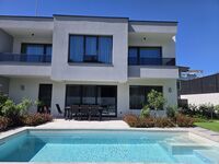 Villa for rent Felicity