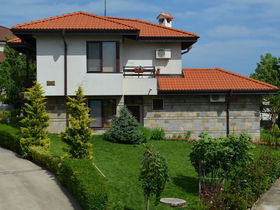 Villa Na Cherno More