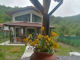 Къща под наем Горски чар