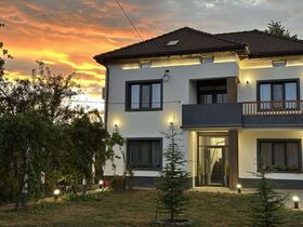 Къща под наем Коприяновата къща