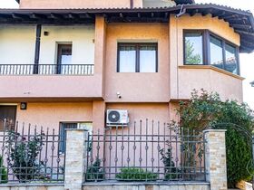 Къща под наем Къща за гости Комфорт