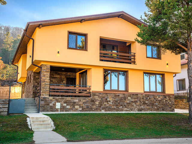 Отвори галерията