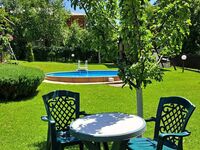 Guest house Kostovi