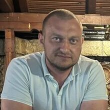 Иван Кожухаров