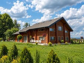 Къща под наем Луксозна дървена къща за нощувки