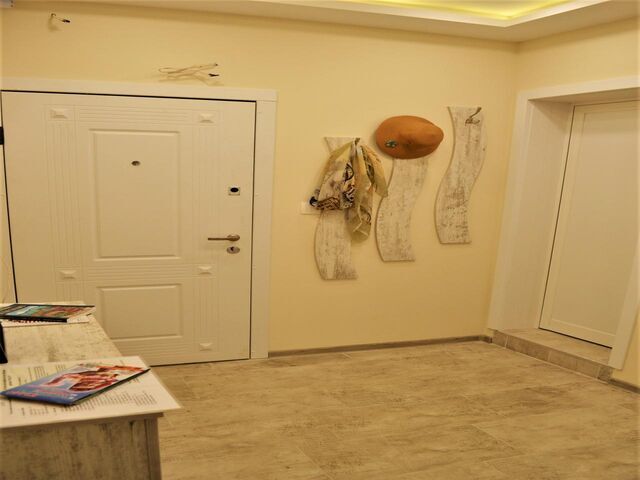 Open gallery