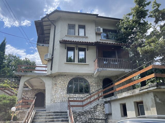 Отвори галерията