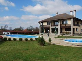 Вила Максимус