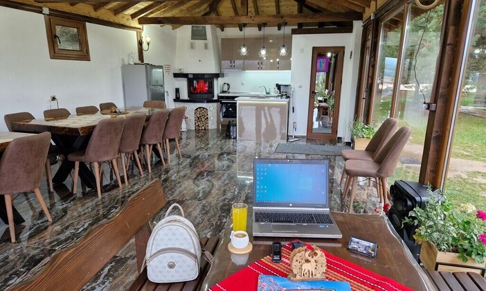 Свободен уикенд 12-14. декември