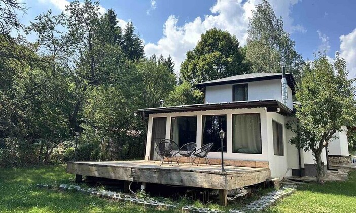 Уютна Коледа във вила Ярема Маунтин - с външно джакузи и сауна