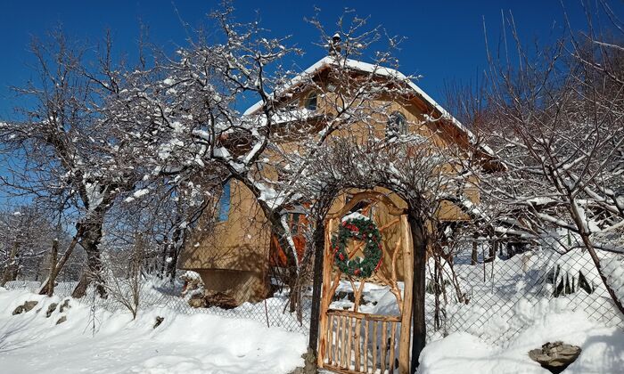 Почивка в Глинена къща в планината