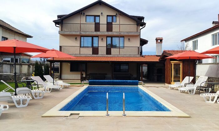 Коледни празници във Вила Сидона между 22-29.12, при минимум 2 нощувки